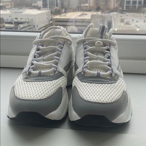 DIOR MEN’S B22 SNEAKER